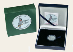 Leatherette Box with Palm Cockatoo Coin